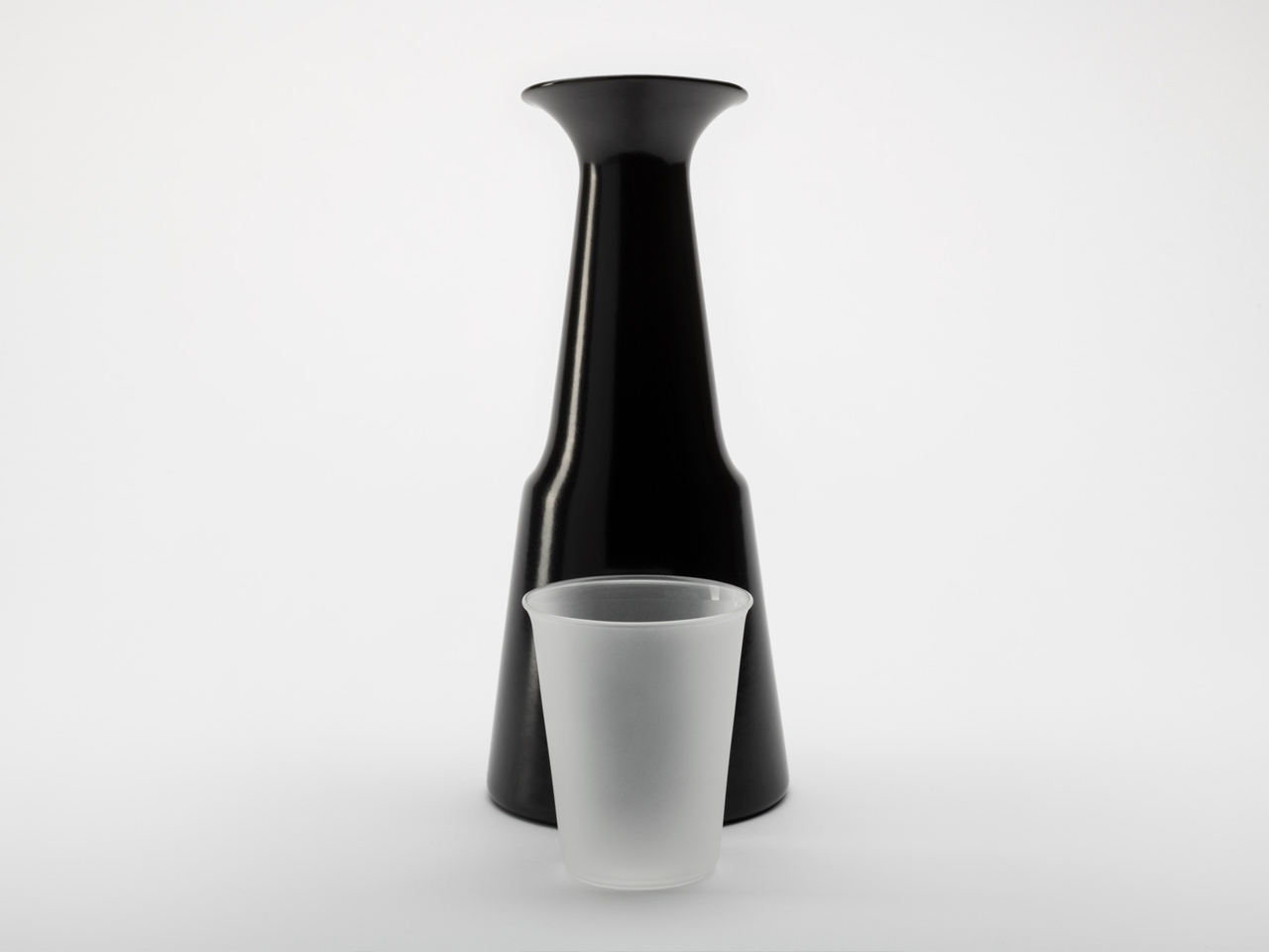 Cone Glass Tumbler by Danese Artemide Design Accessories